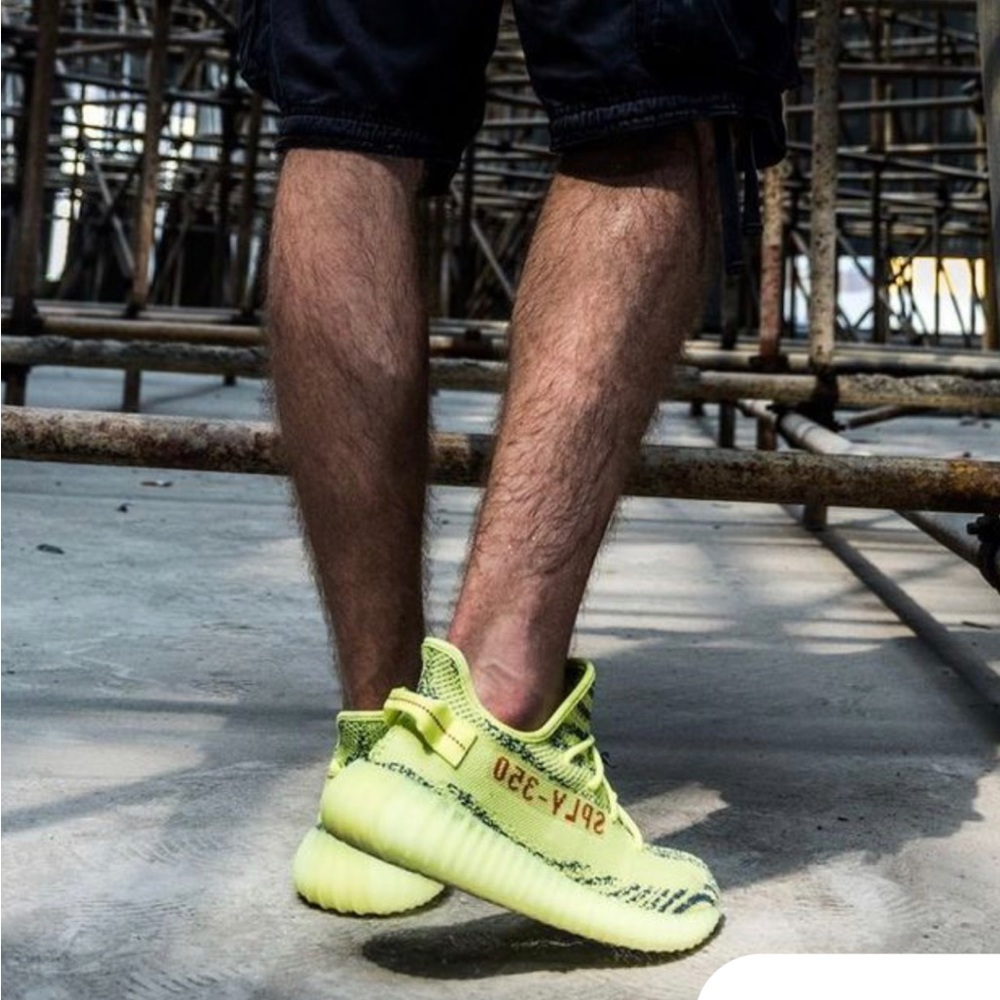 Yeezy Boost 350 V2 Semi Frozen Lemon sz 7.5